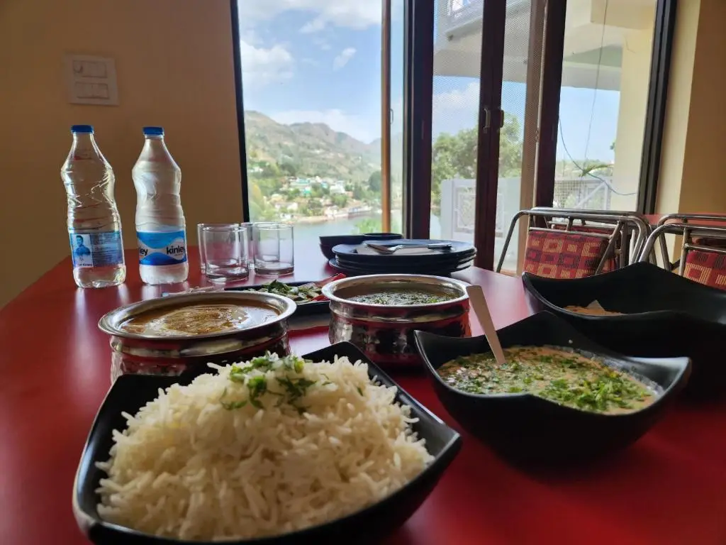 Наинитал: Hotel Lake Paradise Inn