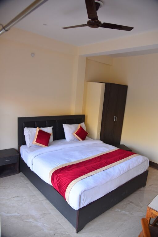 Наинитал: Hotel Lake Paradise Inn