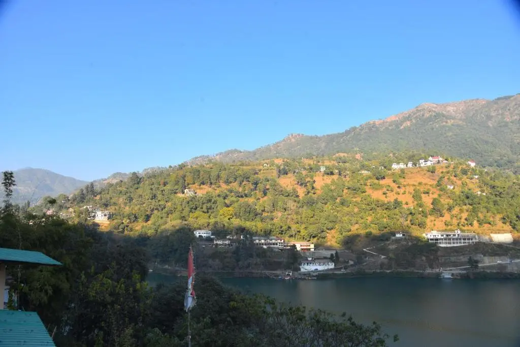 Наинитал: Hotel Lake Paradise Inn
