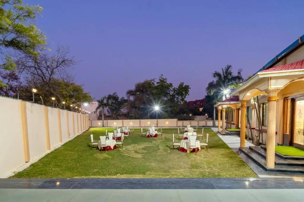 Rohtak: Hotel the Rivaaj