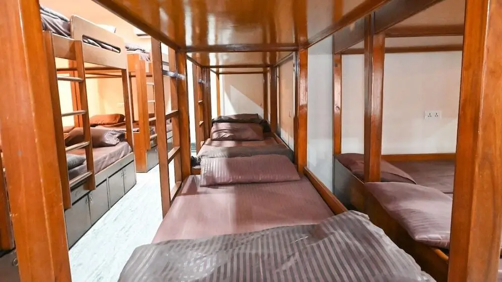 Варанаси: Pearl Courtyard Dormitory