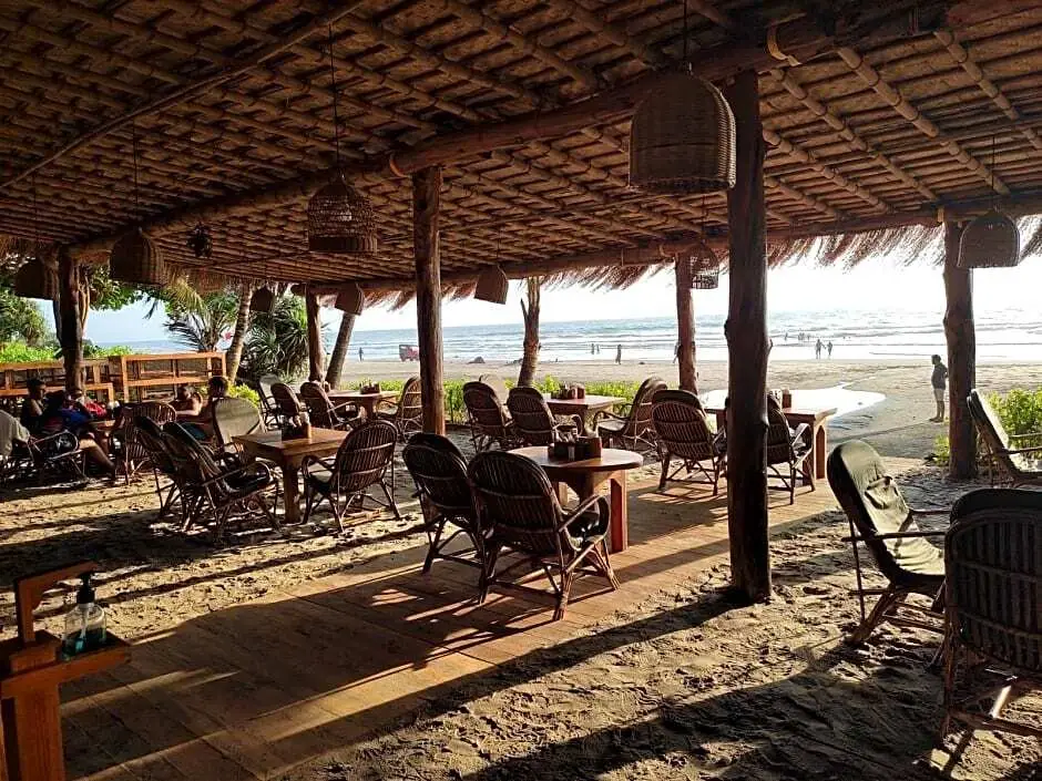 Ашвем: Babu Beach Resort
