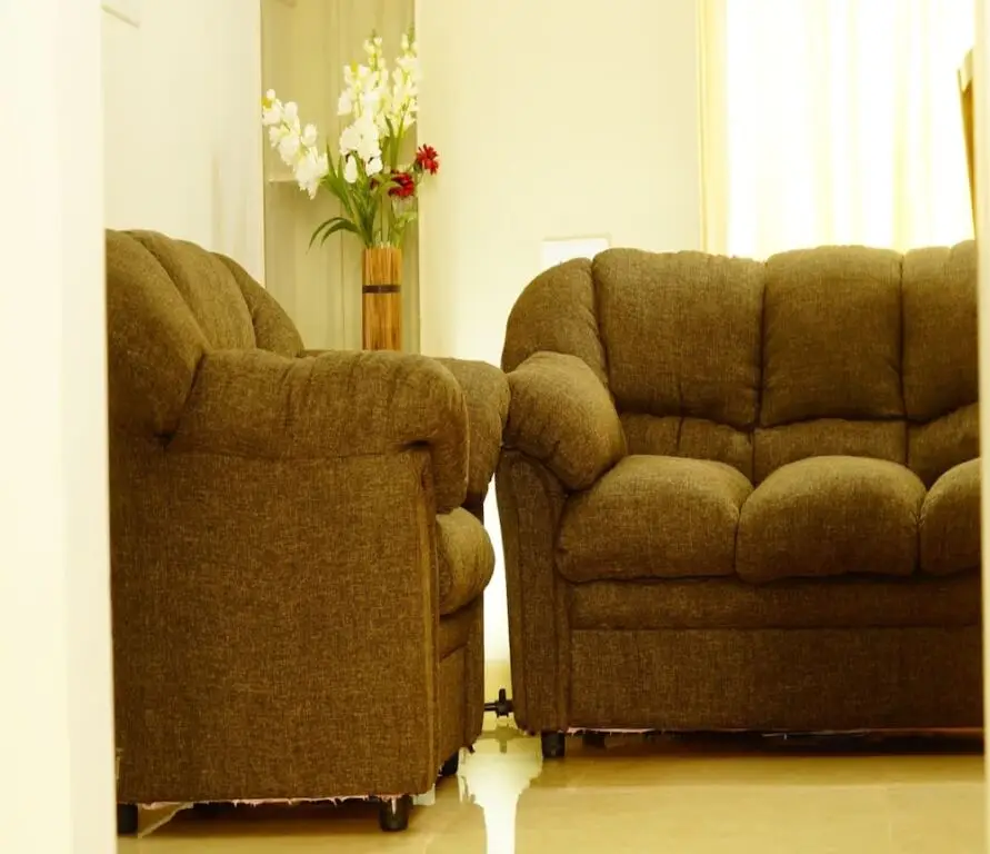 Ченнаи: Eben Service Apartment