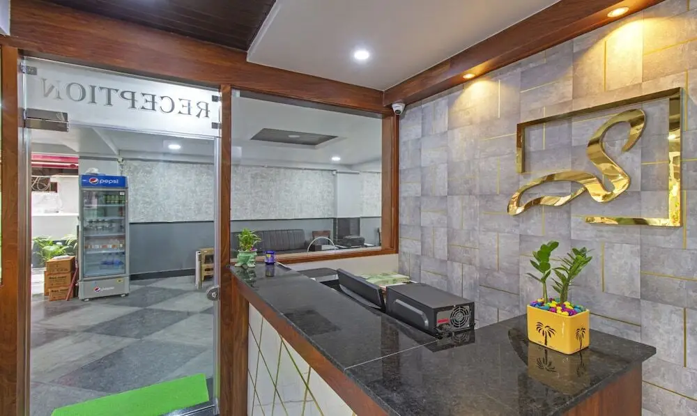 Гунтур: Treebo Abhi Suites, Guntur