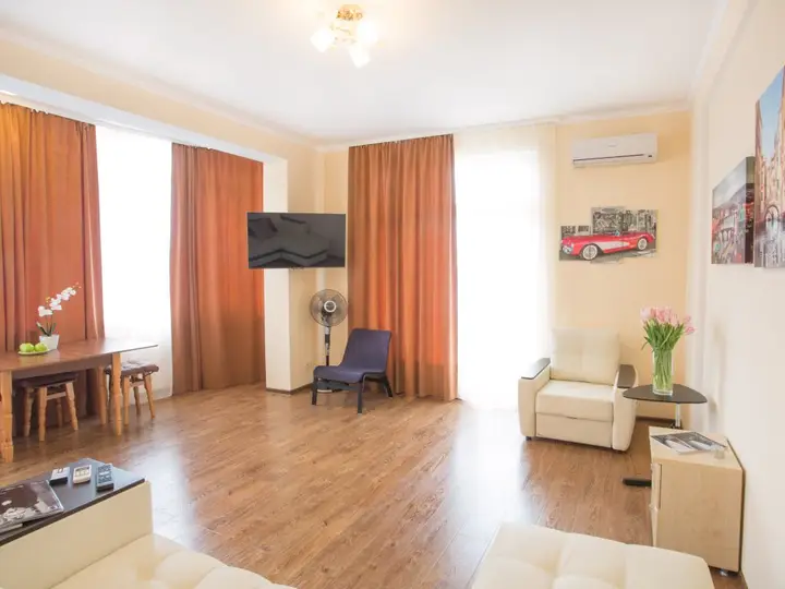 Ялта: Fort iNN Apart Hotel