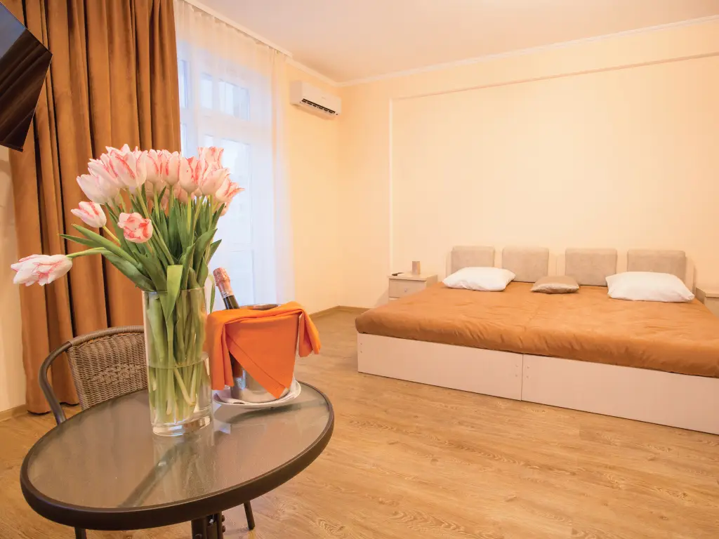 Ялта: Fort iNN Apart Hotel