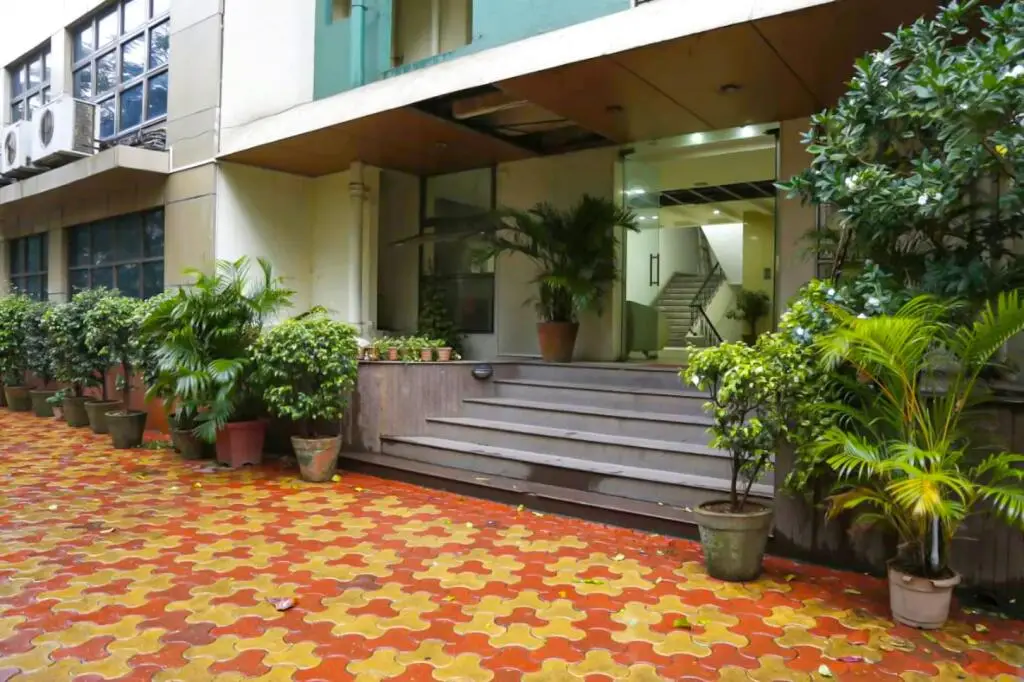 Мумбаи: FabHotel Sai Prasad Apartments
