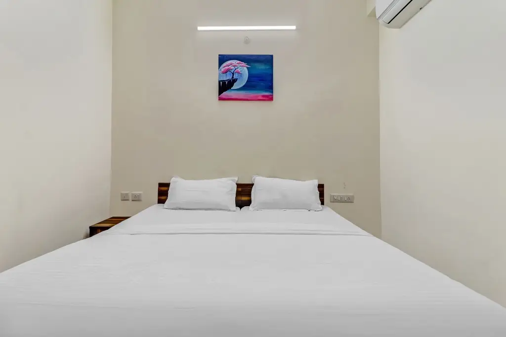Бангалор: Capital O 82296 Safari Rooms