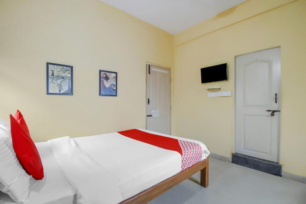 Бангалор: OYO Nandi Suites