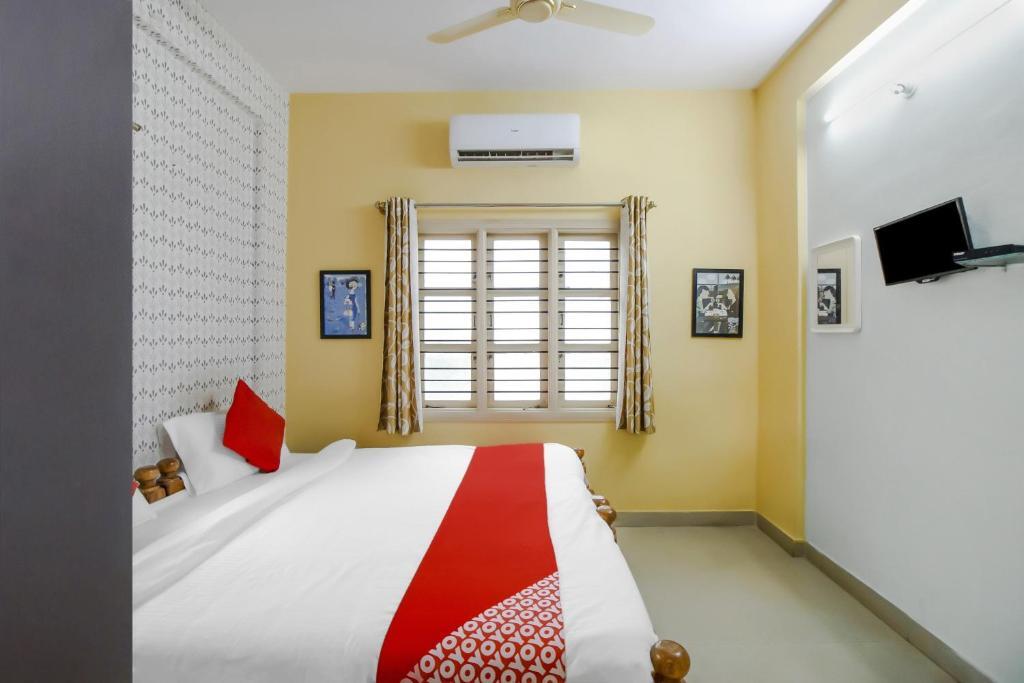 Бангалор: OYO Nandi Suites