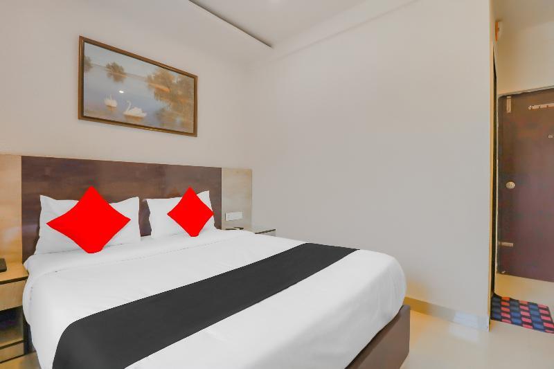 Бангалор: Capital O 79546 Hotel Phoenix Mint