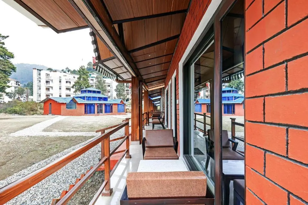 Наинитал: Townhouse OAK Bimbo's Club
