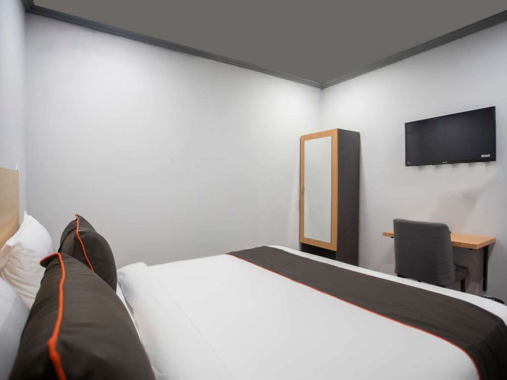 Oyo Townhouse 589 Hotel Diamond View — фото 1