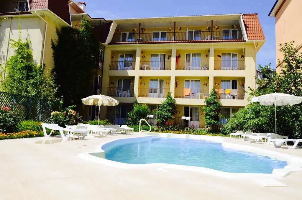 Судак: Alyana Guest House