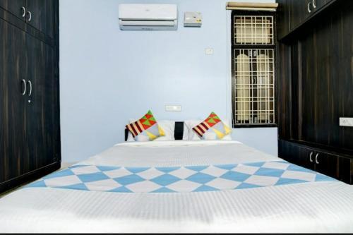 Хидерабад: OYO HOME 83984 Peaceful Stay Villa