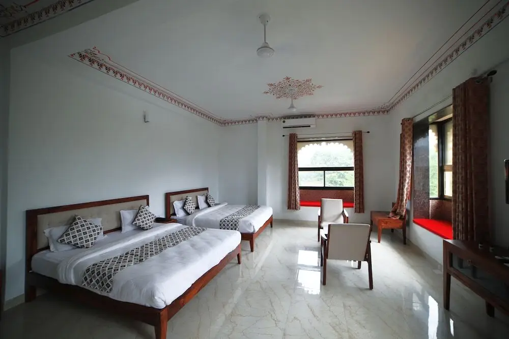 Удаипур: Riviera Madaar Resort
