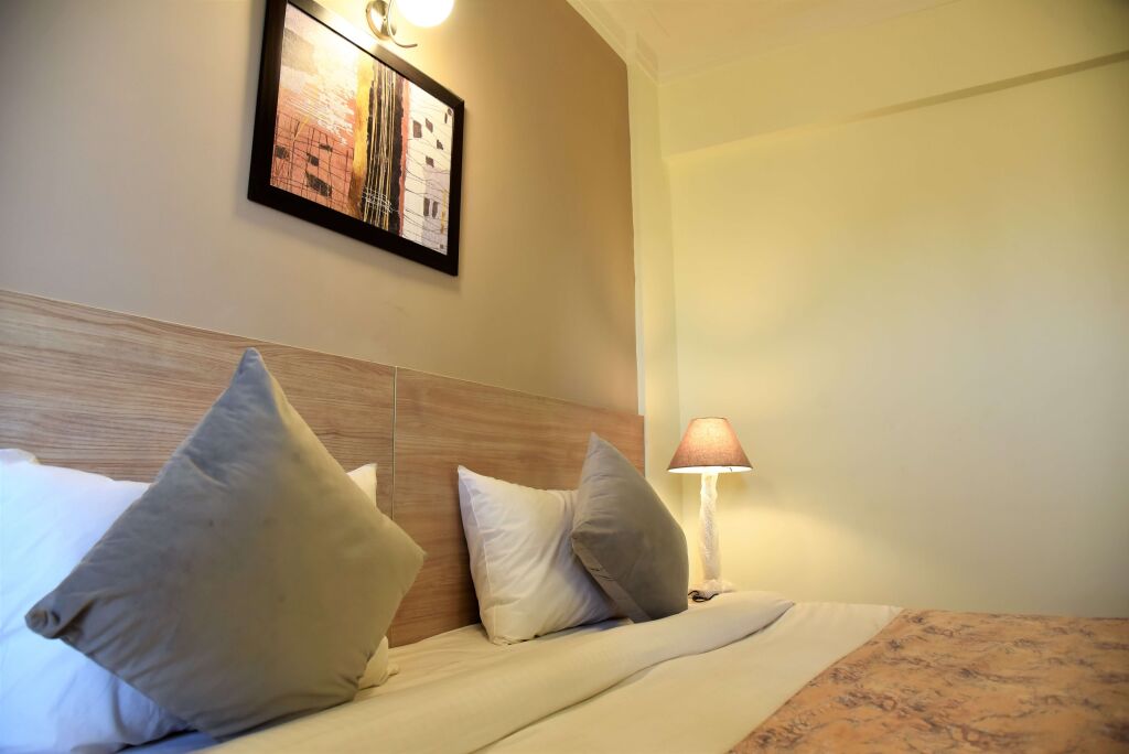 Starlit Suites Shirdi — фото 1