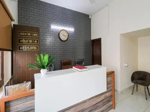 Лудхиана: Capital O 82960 Hotel K Star