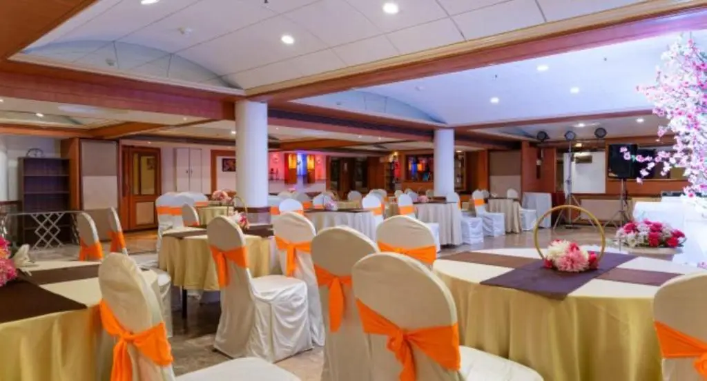 Мумбаи: Regenta Place The Emerald