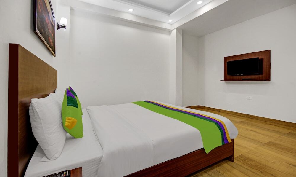 Нойда: OYO Townhouse 80033 Noida Grand
