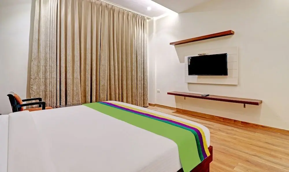 Агра: Treebo Trend Sourav Park Inn