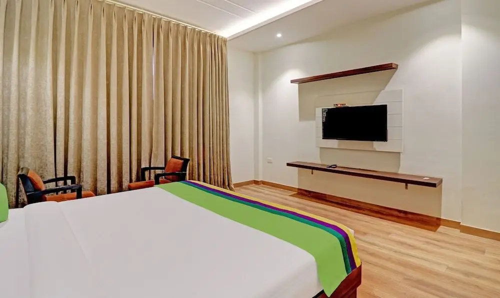 Агра: Treebo Trend Sourav Park Inn