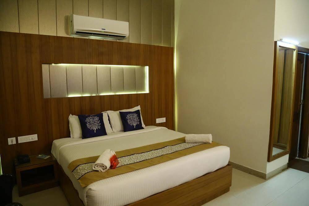 Чандигарх: OYO Rooms Shimla Highway Zirakpur