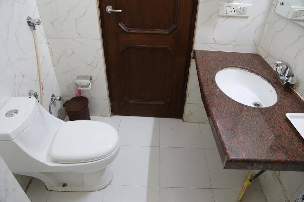 Чандигарх: OYO Rooms Shimla Highway Zirakpur