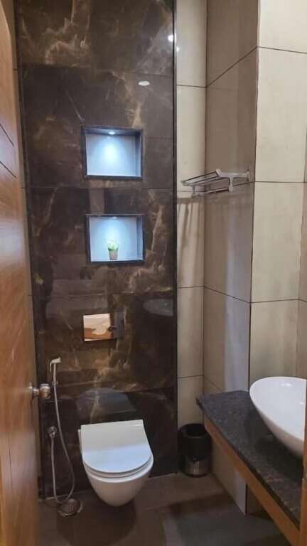 Aligarh: Hotel Midtown Aligarh