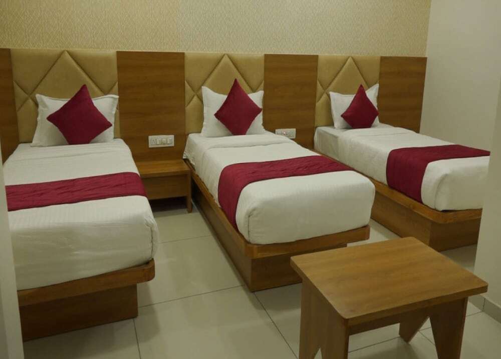 Ахмедабад: Hotel Lux Inn