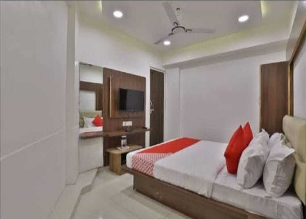 Hotel Dev Palace — фото 1