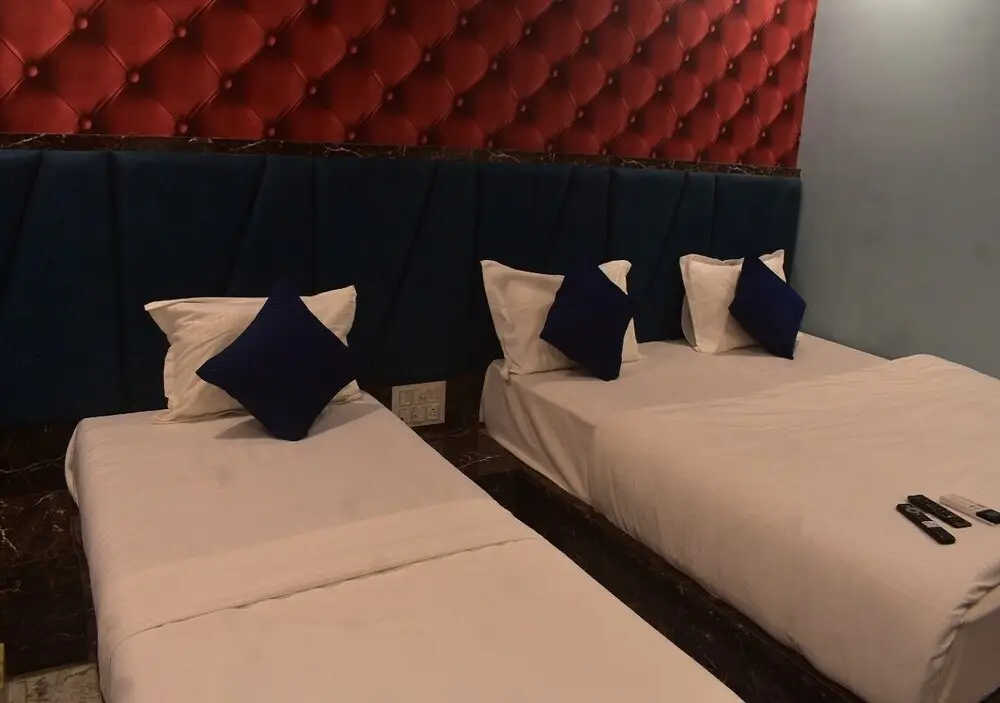 Ахмедабад: Peradiot Hotel - Vastrapur