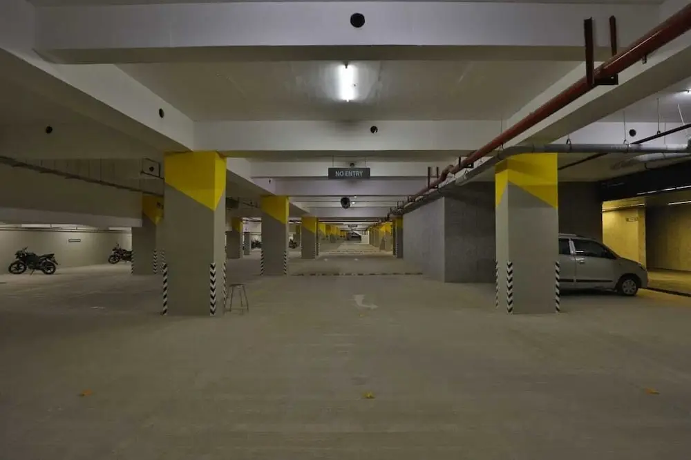 Ахмедабад: hotel parkland a