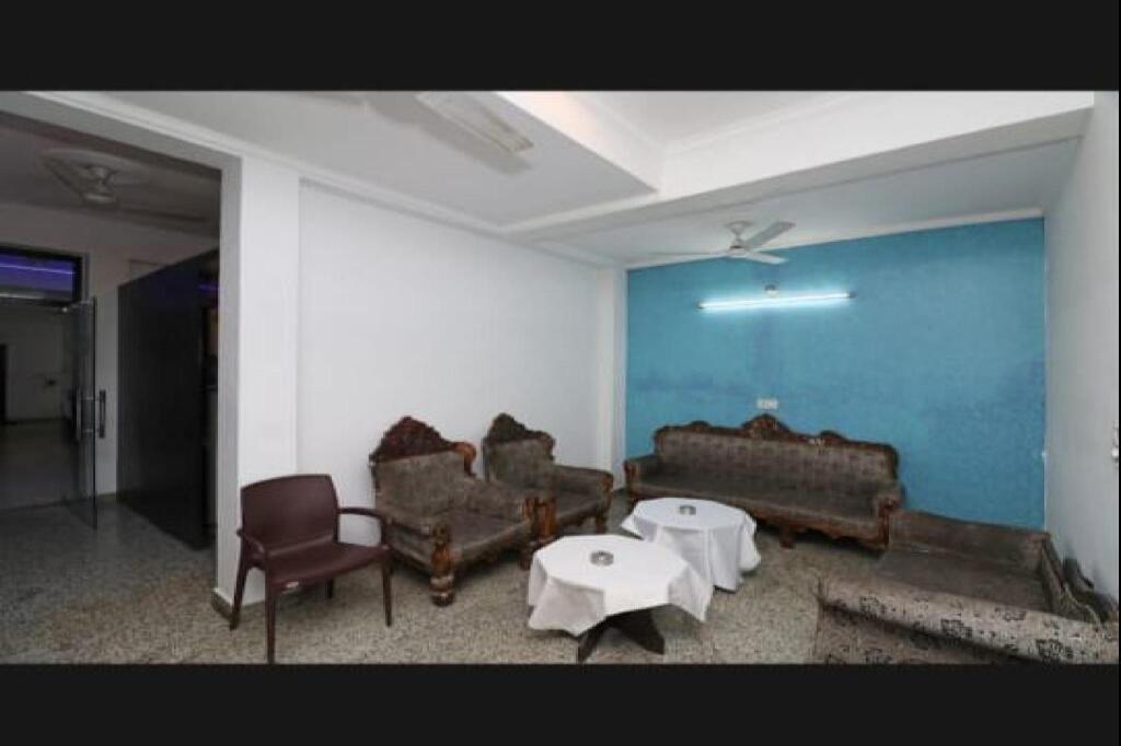 Агра: OYO 82544 Hotel Rajni Guest House