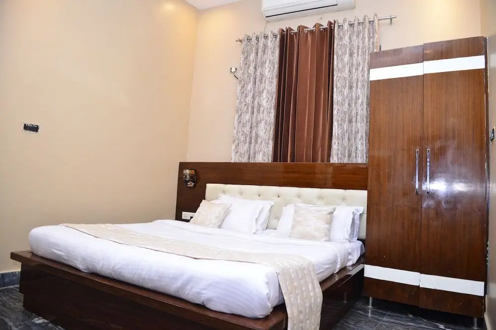 Алипур: Hotel Signature Villa