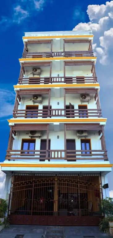 Пудучерри: Отель Manora Residency
