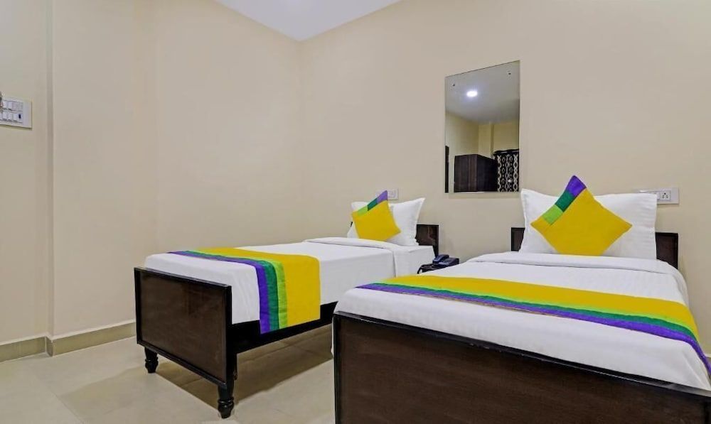 Шамшабад: Treebo Trip Airport Pride Inn
