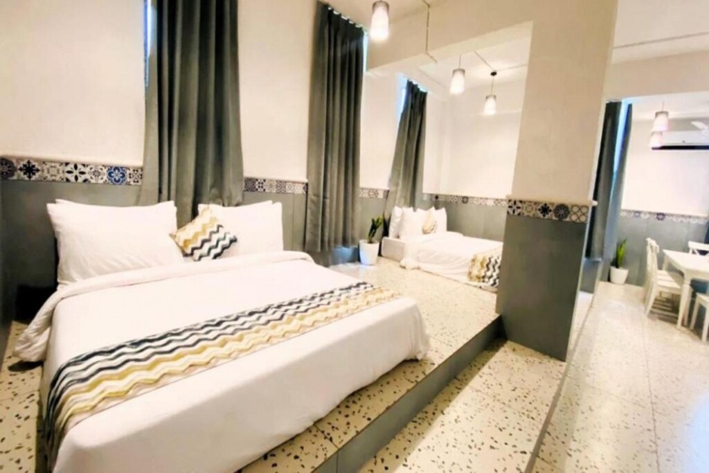 Силвасса: Nest Beacon Resort Daman