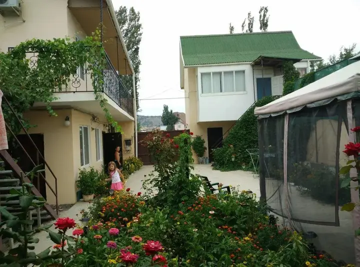 Судак: Anna Guest House