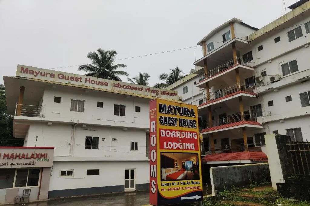 Коллур: SPOT ON 82628 Mayura Guest House