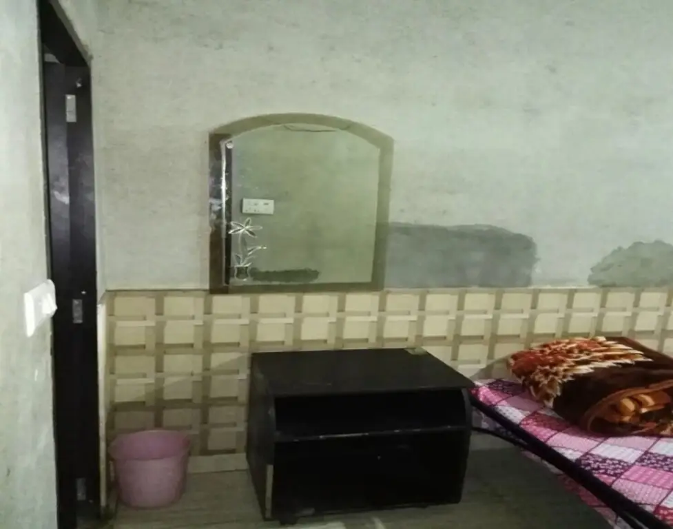 Амритсар: SIDHU GUEST HOUSE golden temple 400m walking distance