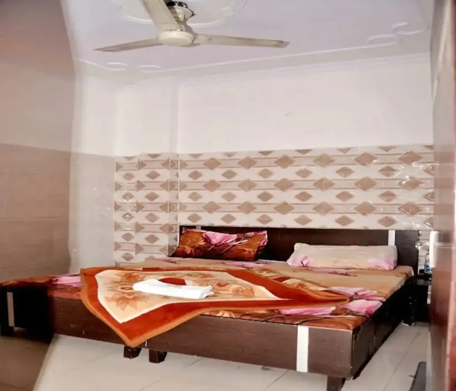 Амритсар: Goroomgo Asha BNB Amritsar