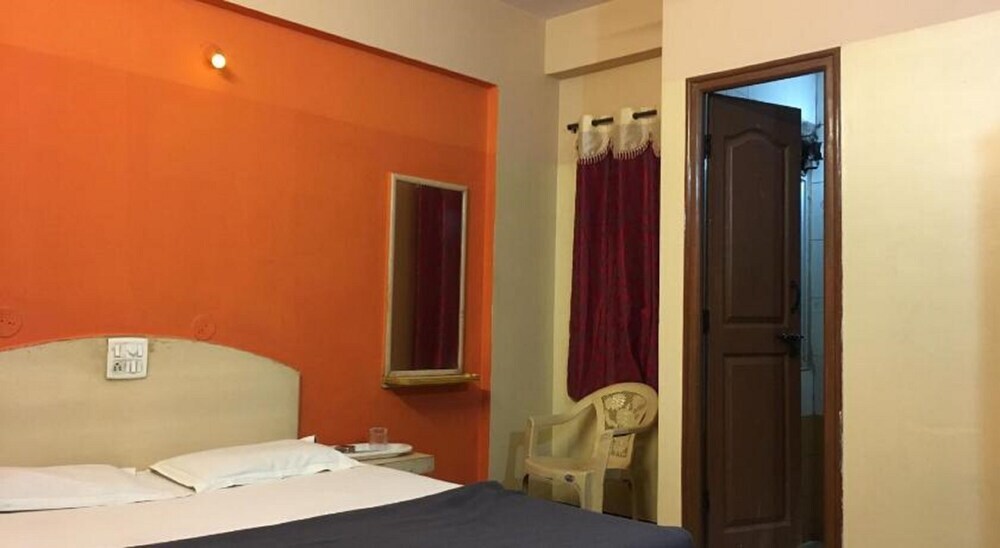 Бангалор: Vijaya Palace Lodging Bengaluru by Goroomgo