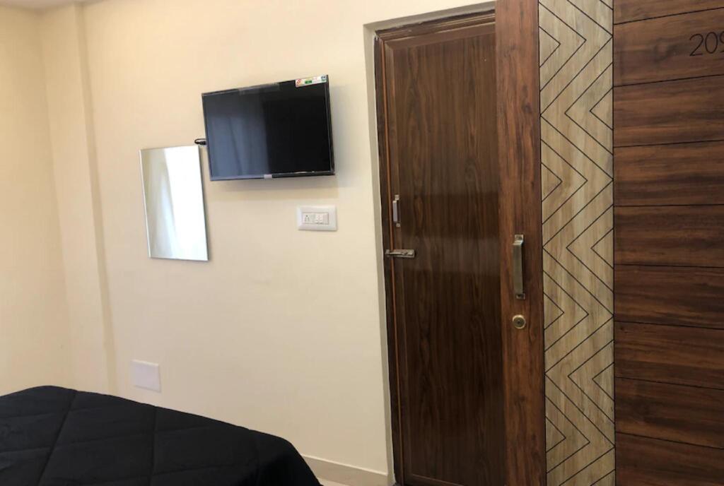 Бангалор: Goroomgo Veekay Regency Bengaluru