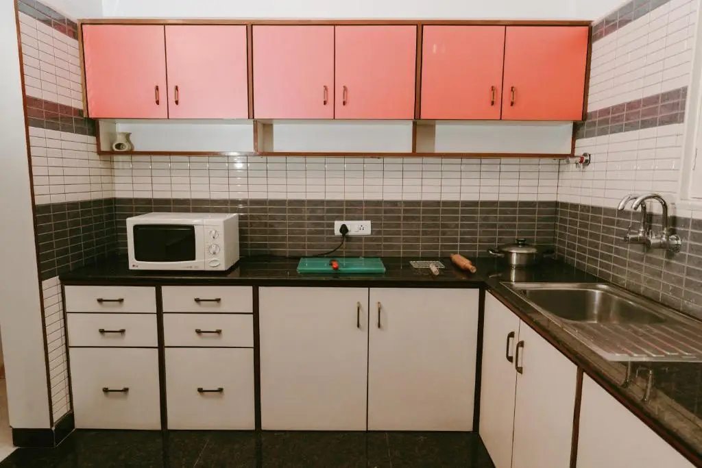 Бангалор: Athulya Square Rooms