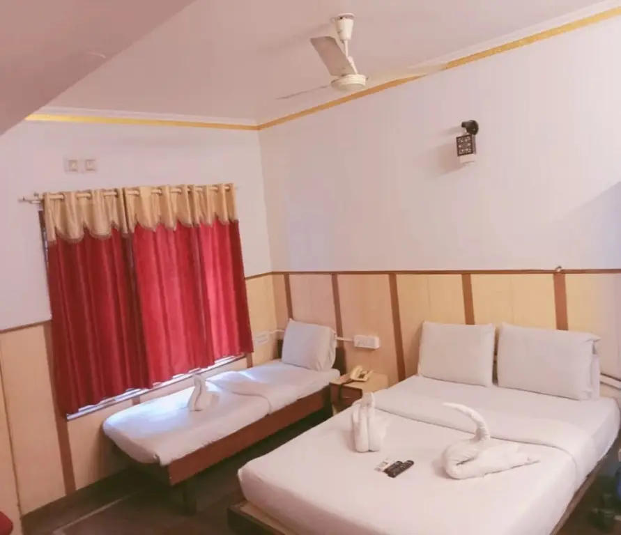 Бангалор: Hotel Shivaals Residency