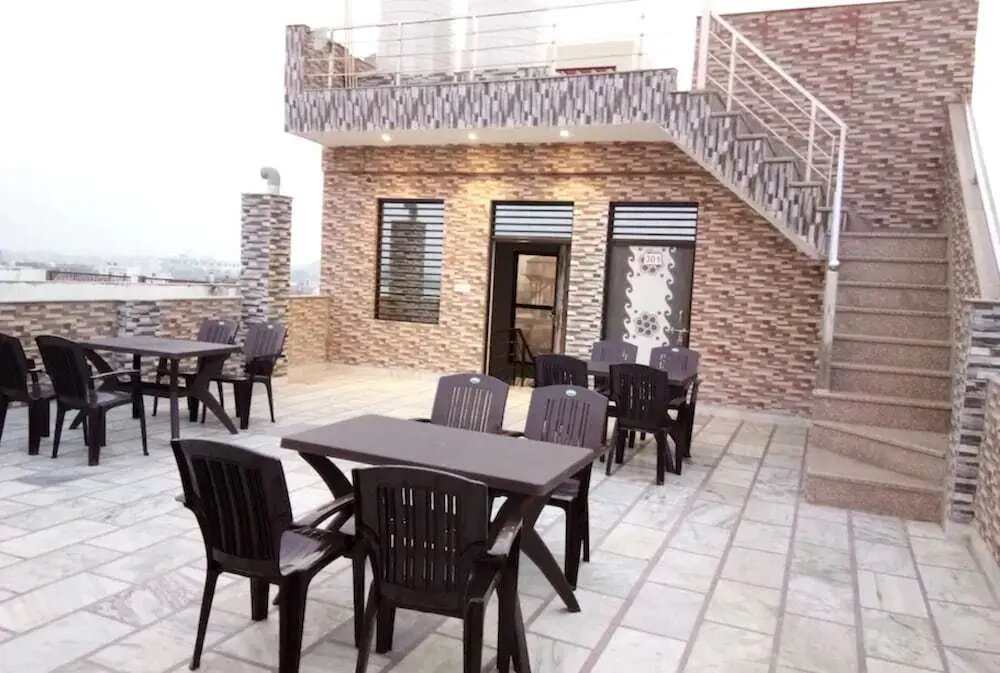 Агра: Goroomgo Friends Home Stay Agra