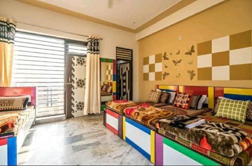 Агра: Goroomgo Friends Home Stay Agra