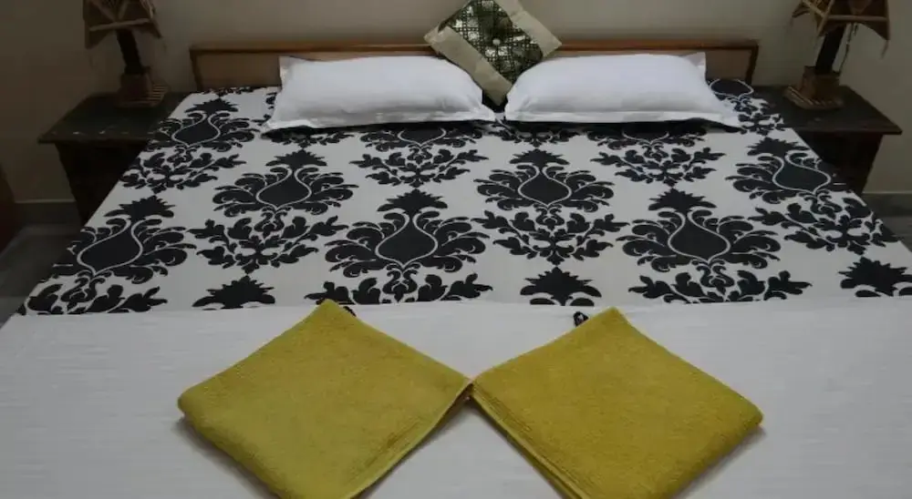 Агра: Goroomgo Super Home Stay Agra
