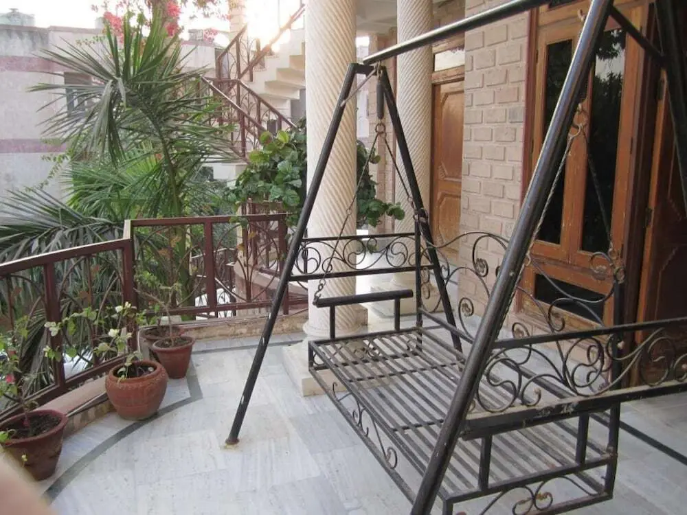 Агра: Goroomgo Super Home Stay Agra